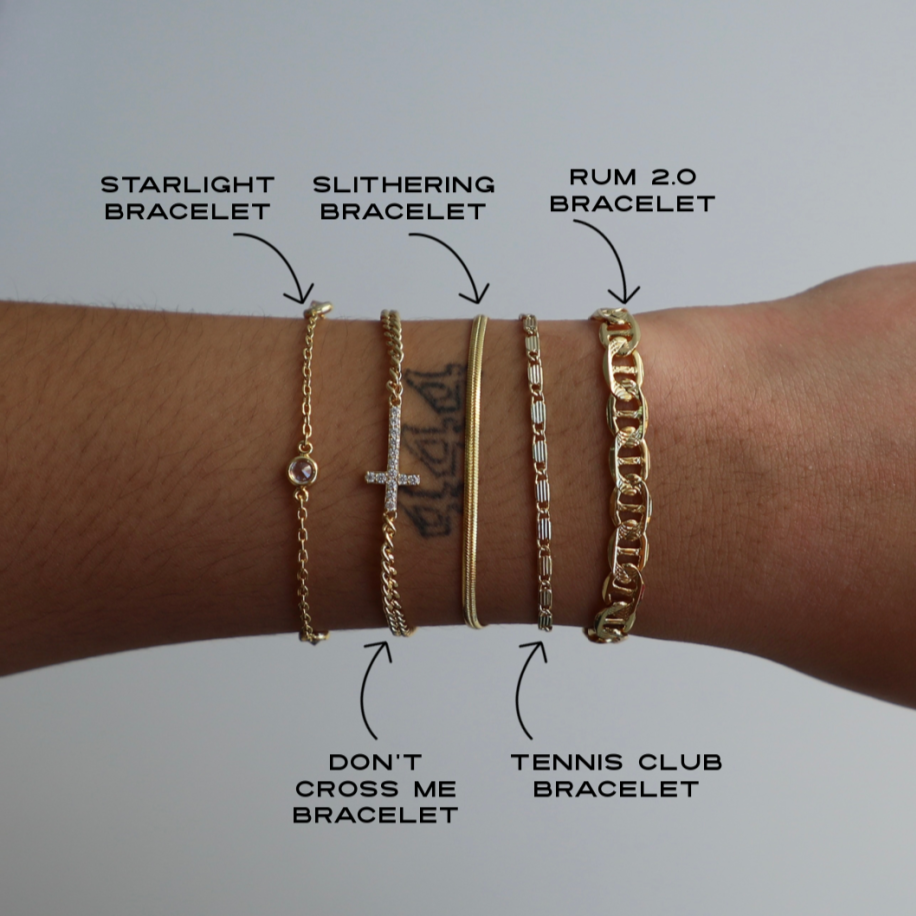 Serpentine Luxe – Effortless Elegance
