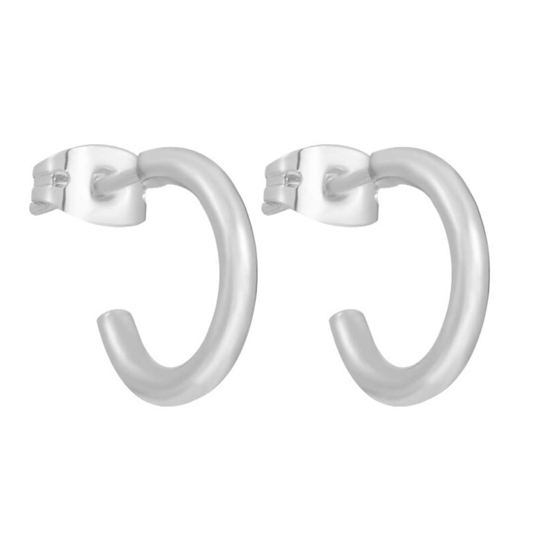 Soho Hoops – Effortless Chic Redefined