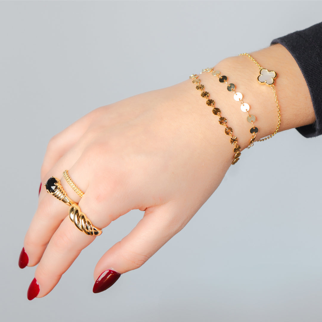 Radiant Glow – Luxe Solar Bracelet
