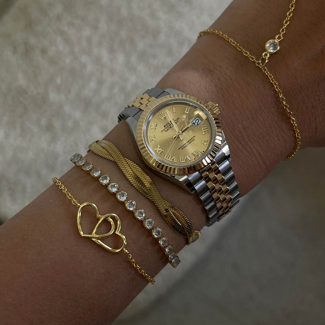 Charming Elegance – Sweetheart Bracelet