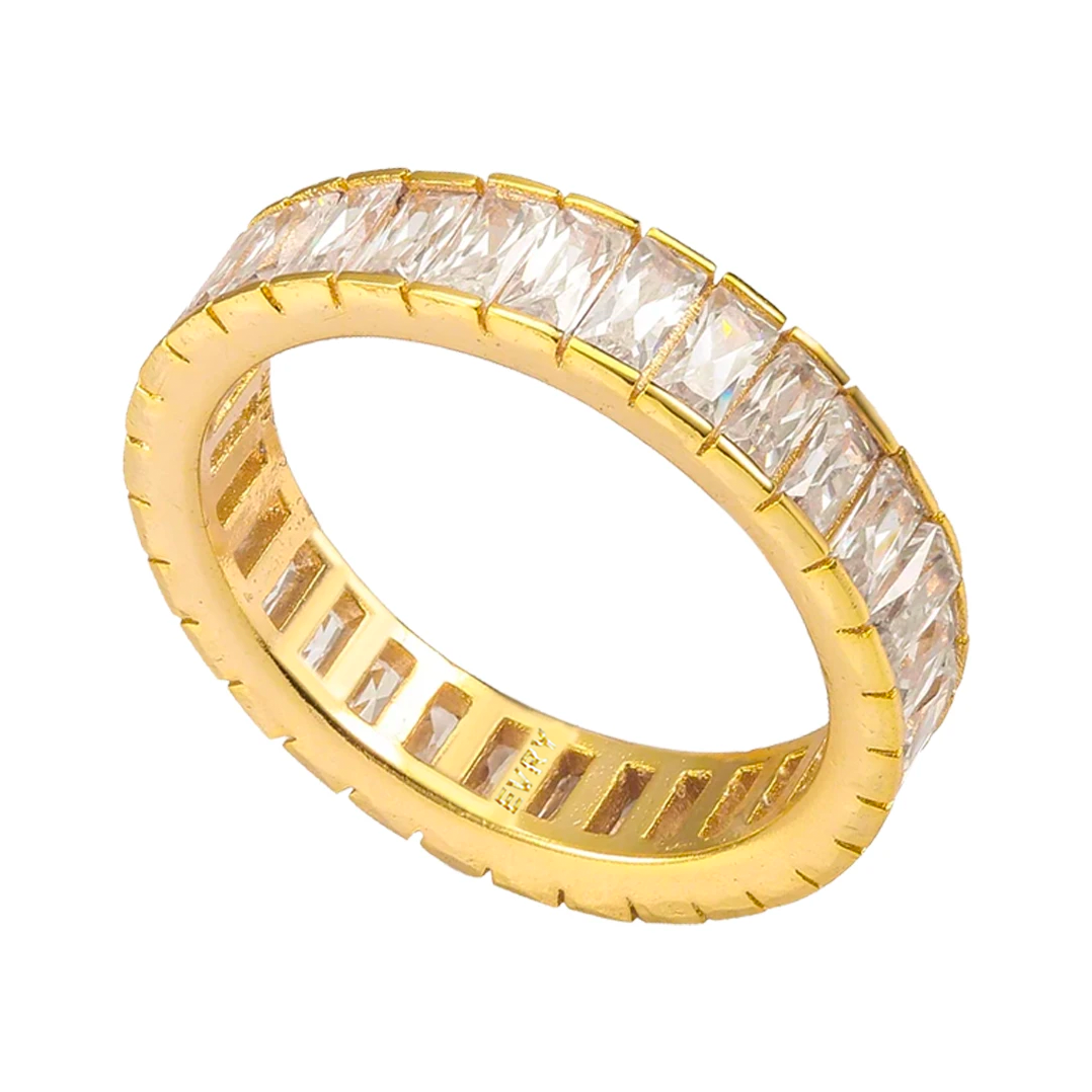Parisian Dream – Luxe Travel Ring