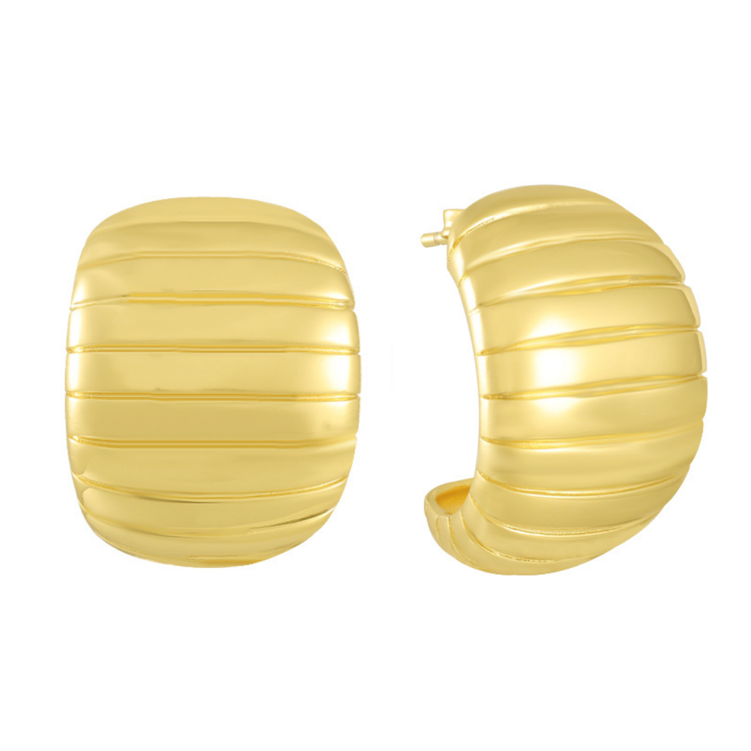 “Timeless Charm – Vintage Elegance Earrings”