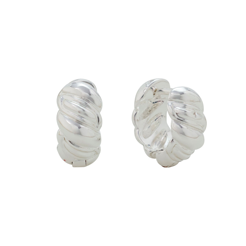 Fortuna – Chic Twist Earrings