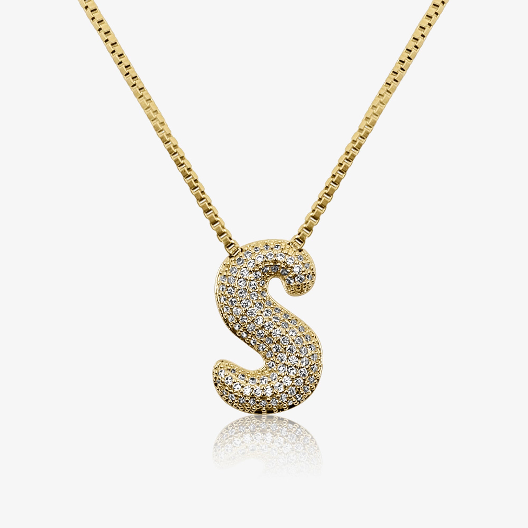 Adore Me – Timeless Elegance Unveiled
