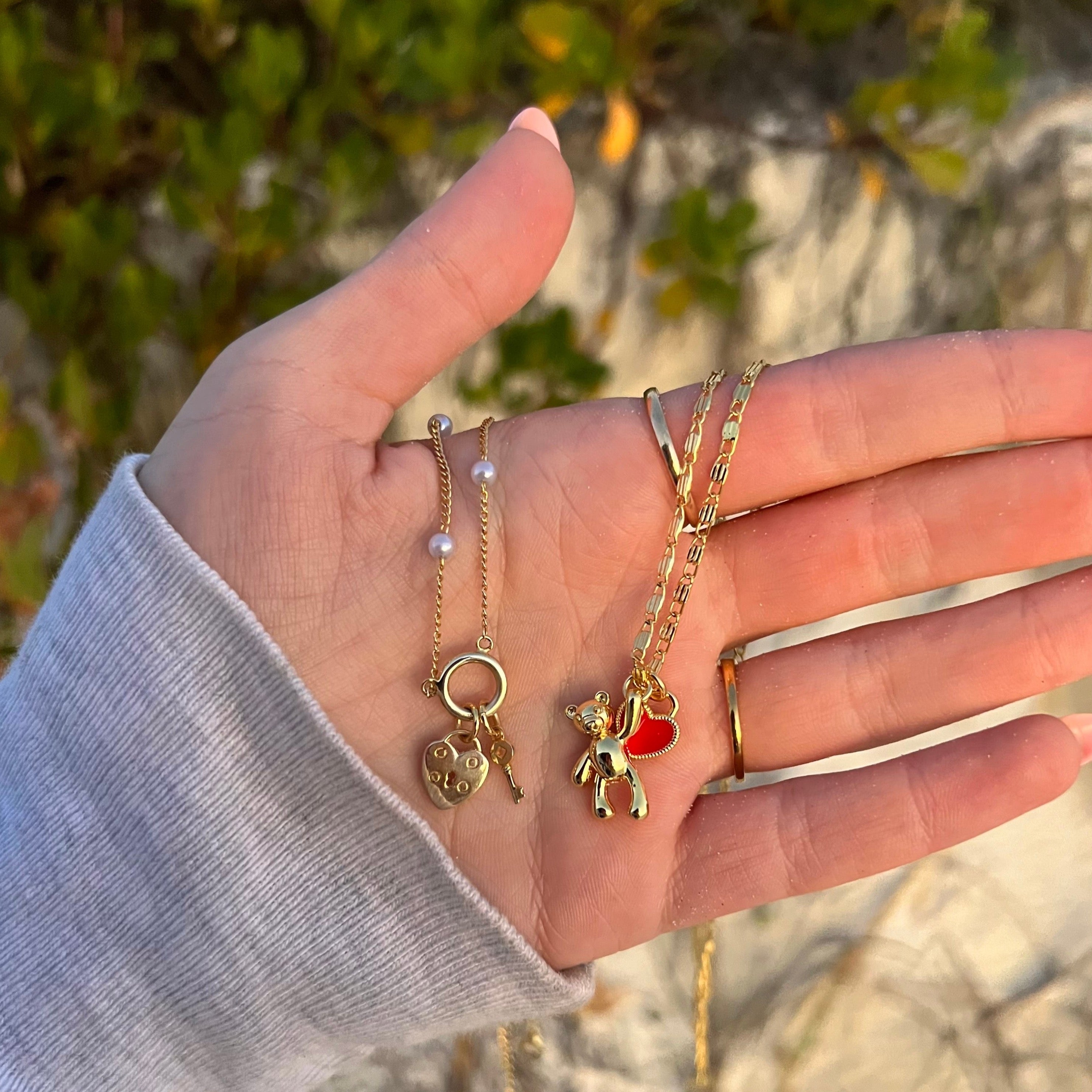 Embrace – Luxe Heartfelt Pendant