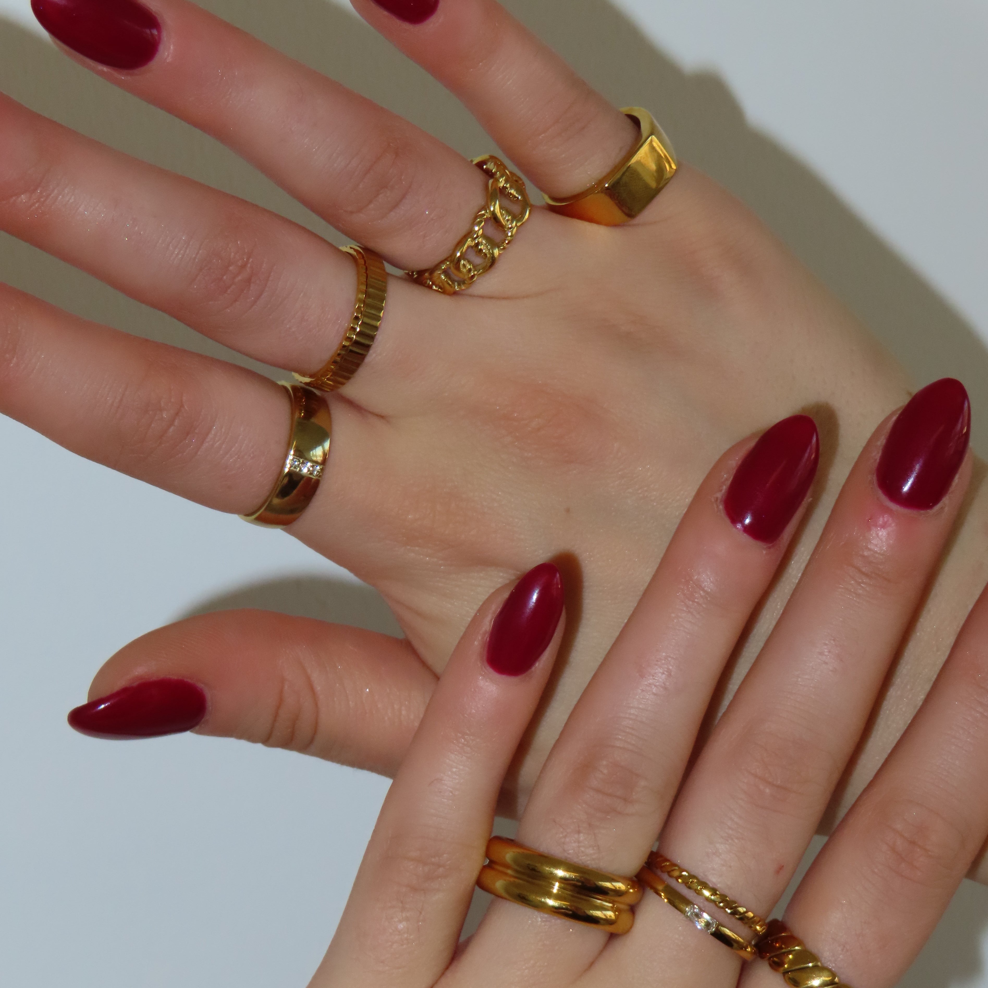 Bordeaux Luxe - Timeless Elegance