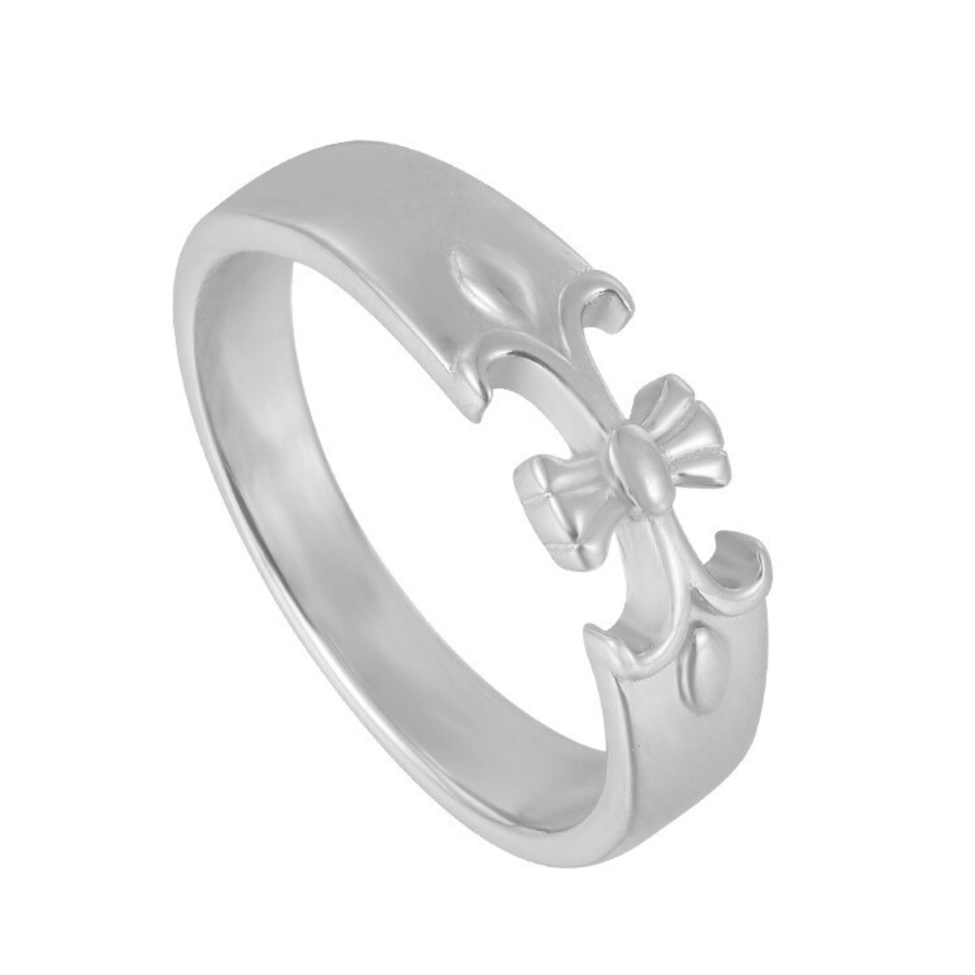 Heartfelt Elegance – Luxe Ring Design