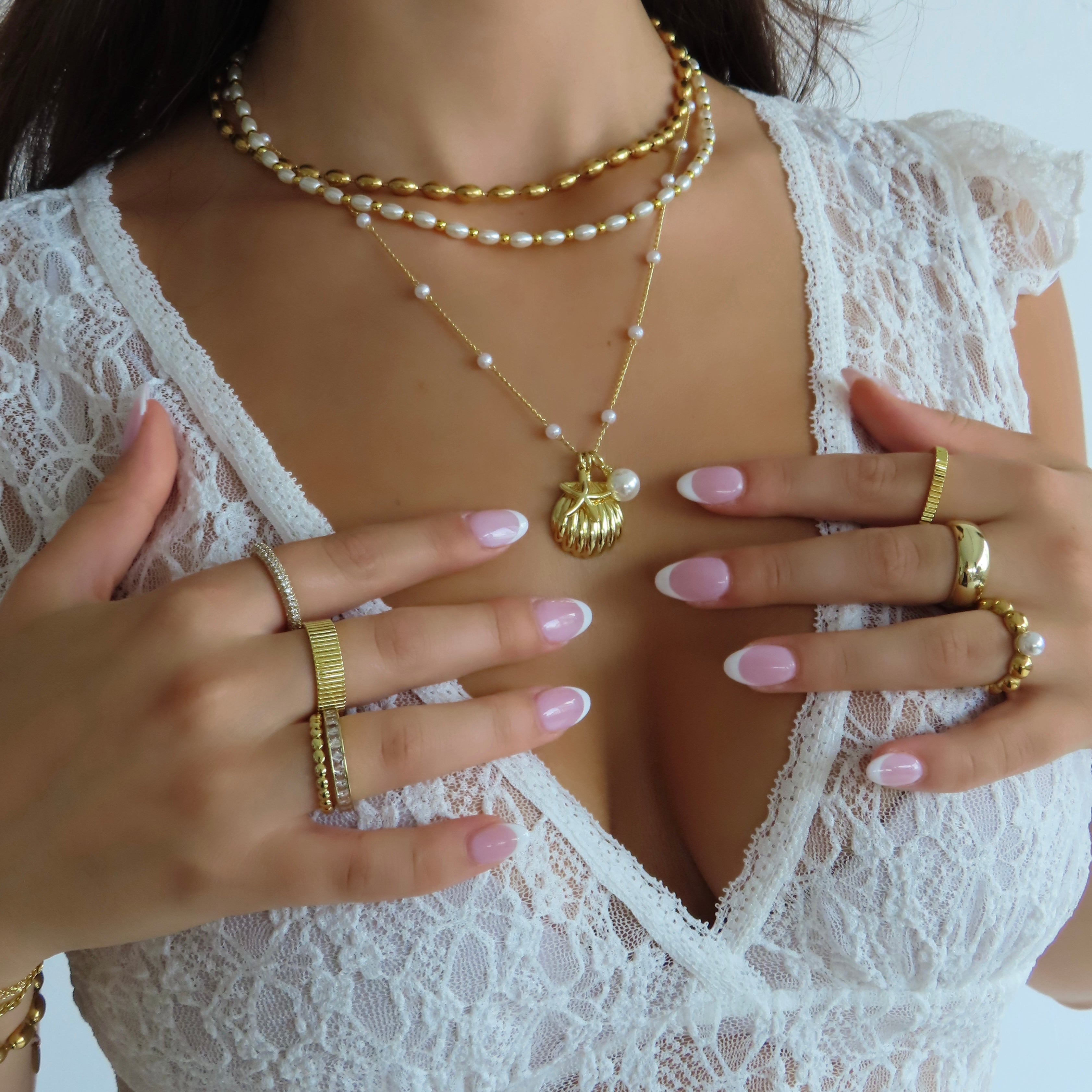 Celeste – Chic Dotted Elegance