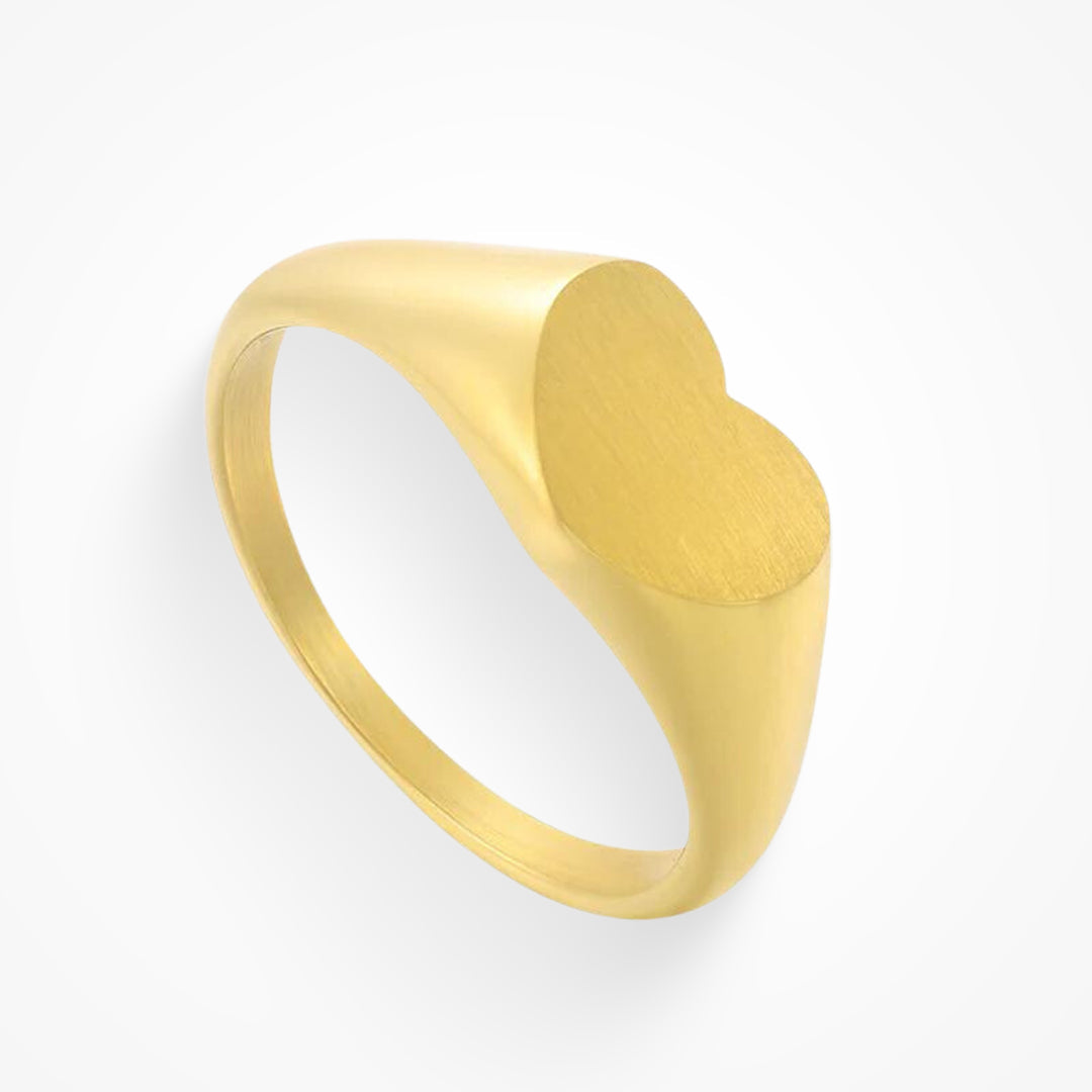 Adore – Luxe Embrace Ring
