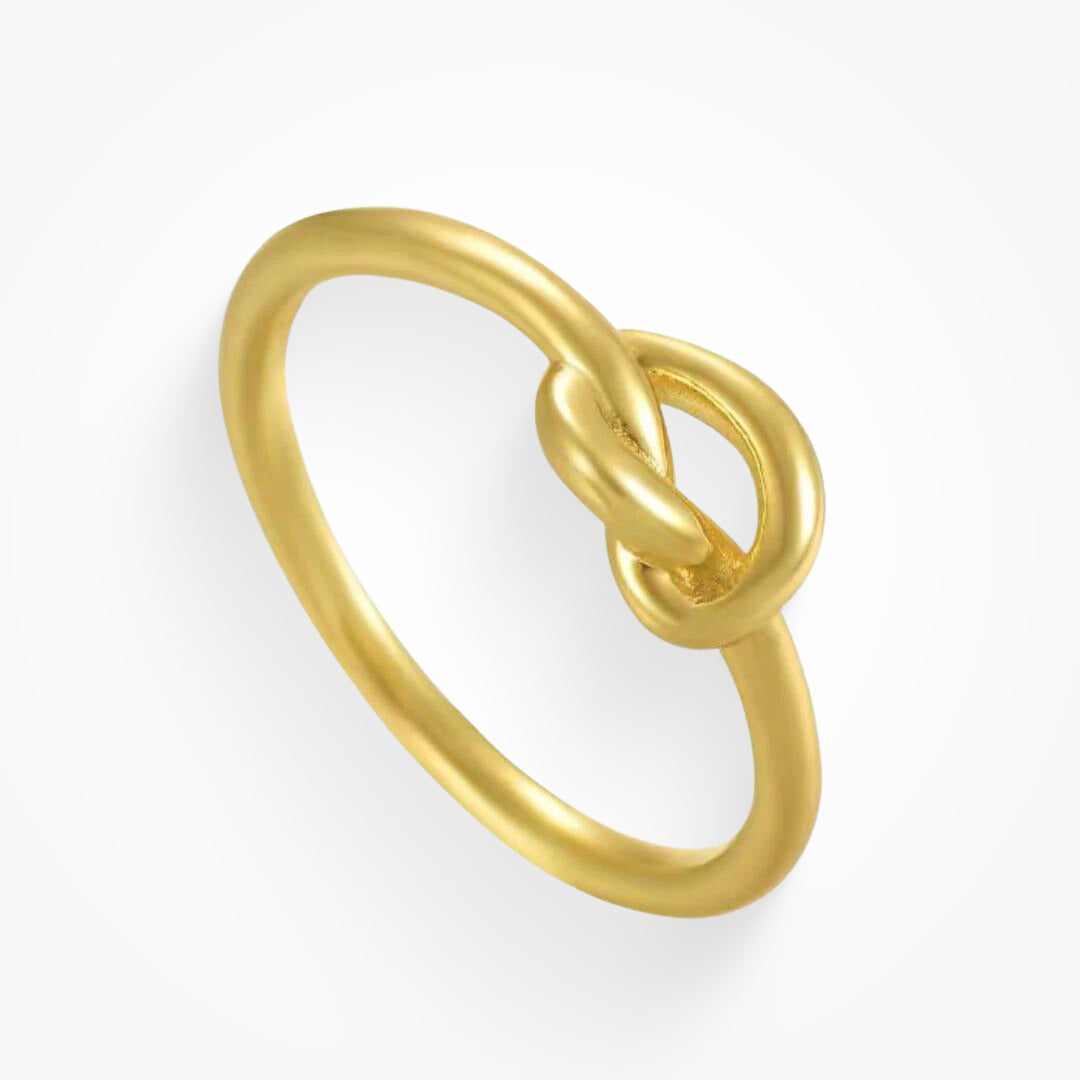 Serenity Knot Ring – Timeless Elegance