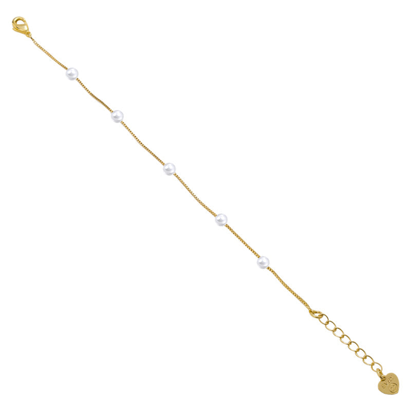 Celestial Charm – Luxe Pearl Bracelet