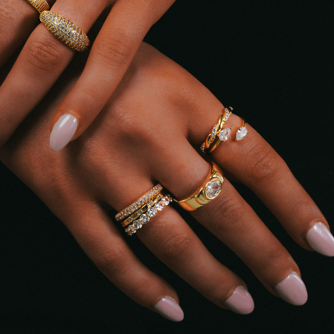 Venice Elegance – Luxe Comfort Ring
