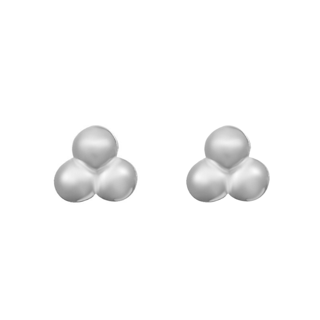 Trio Elegance – Timeless Chic Earrings
